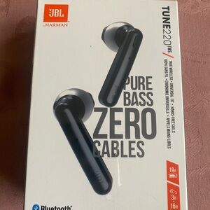 JBL Tune 220TWS Black Earbud Headphones